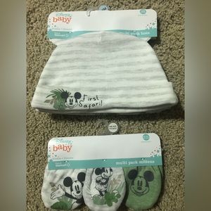 Disney hat and mittens